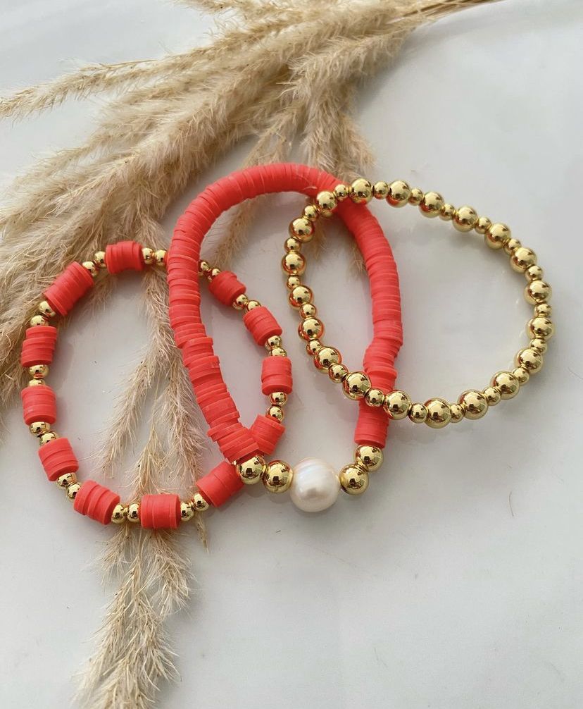 3-pack BĂ€stsĂ€ljande Heishi Armband Set â Guld, PĂ€rla & Valfri FĂ€rg!