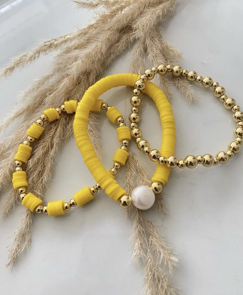 3-pack BĂ€stsĂ€ljande Heishi Armband Set â Guld, PĂ€rla & Valfri FĂ€rg!